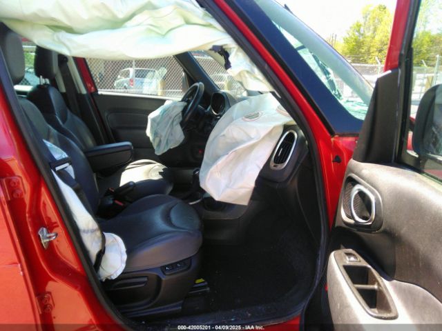 2014 FIAT 500L ZFBCFACH3EZ013978 Photo 4