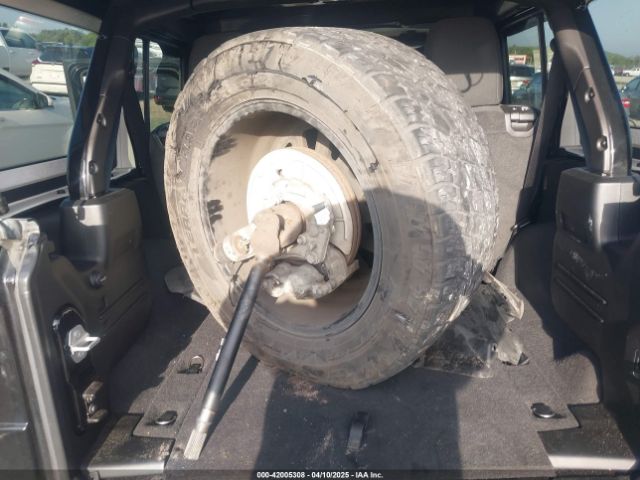 1C4HJXDN0MW636466 Jeep Wrangler Unlimited Sport Altitude 4x4