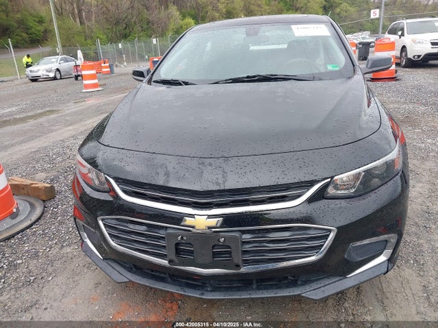 1G1ZD5ST3JF128109 Chevrolet MALIBU LT