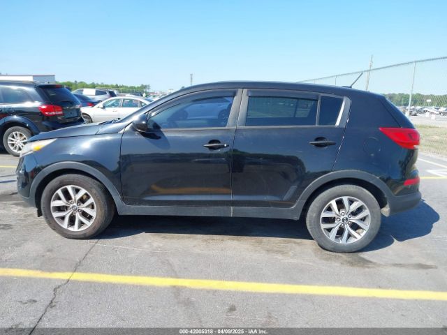 KNDPB3AC3G7810694 KIA Sportage Lx