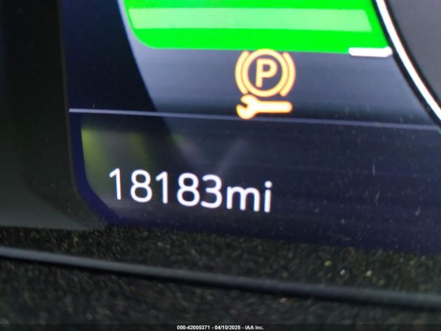 1G1FY6S04P4128661 Chevrolet Bolt Euv Fwd Lt