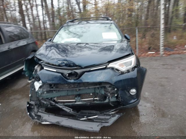 JTMDFREV5HJ173382 Toyota Rav4 Limited