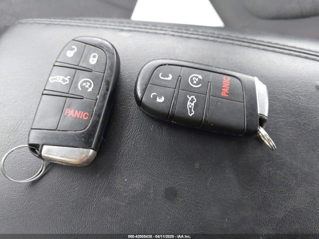 1C3CCCAB3FN642928 Chrysler 200 Limited