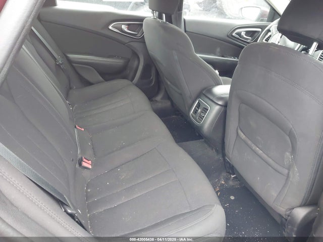 1C3CCCAB3FN642928 Chrysler 200 Limited