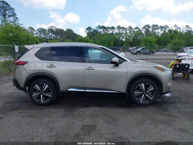 JN8AT3CA6MW027633 Nissan Rogue Sl Fwd