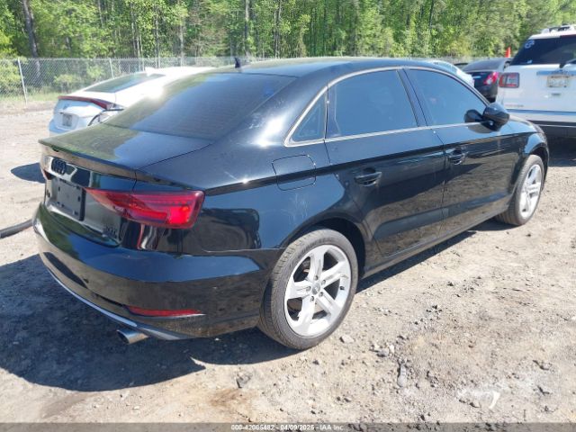 WAUB8GFF1J1045723 Audi A3 2.0t Premium/2.0t Tech Premium