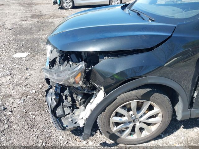 JN1BJ1AV7MW313283 Nissan Rogue Sport S Fwd Xtronic Cvt