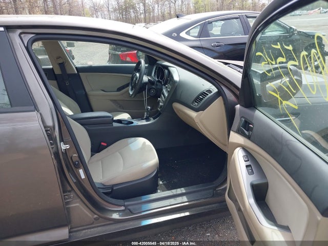 5XXGM4A70EG290199 KIA Optima Lx