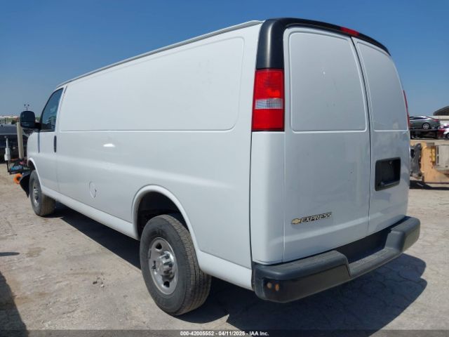 1GCWGBFP6P1117043 Chevrolet Express Cargo Rwd 2500 Extended Wheelbase Wt