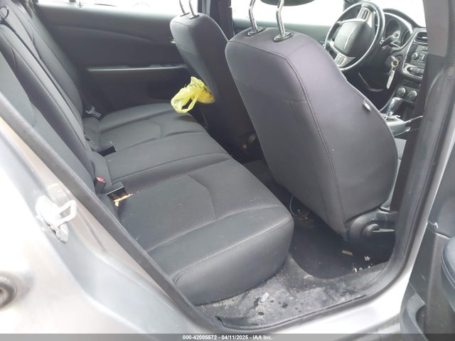 1C3CCBBB1EN165049 Chrysler 200 Touring
