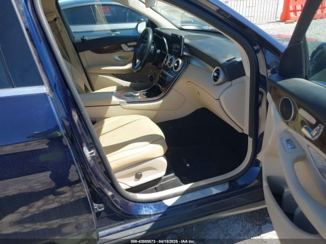 WDC0G4KB6HF215452 Mercedes-Benz Glc 300 4matic
