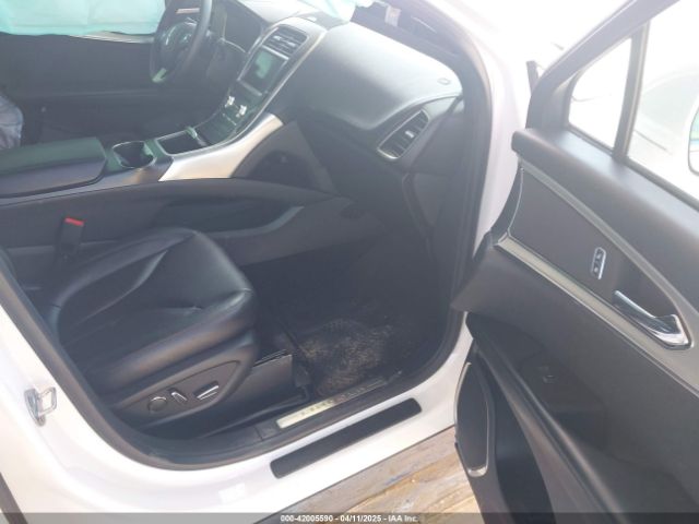 2LMPJ6JR1JBL40947 Lincoln Mkx Premiere