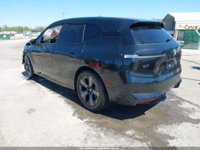 WB533CF06RCN40621 BMW IX M60