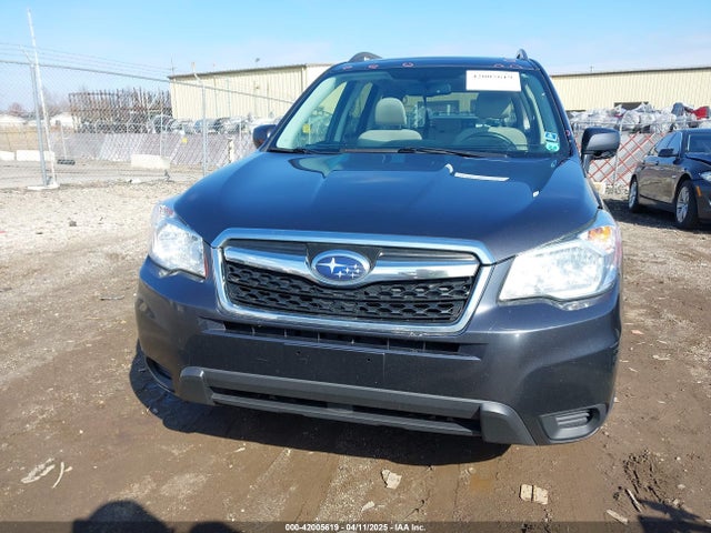 JF2SJADC6GH541793 Subaru Forester 2.5i Premium