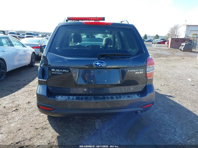 JF2SJADC6GH541793 Subaru Forester 2.5i Premium