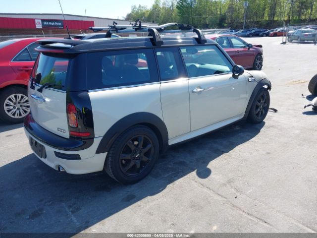 2010 MINI COOPER CLUBMAN WMWML3C51ATX52059 Photo 3