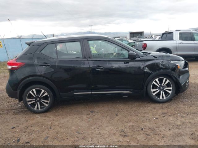 3N1CP5CUXKL558435 Nissan KICKS SR