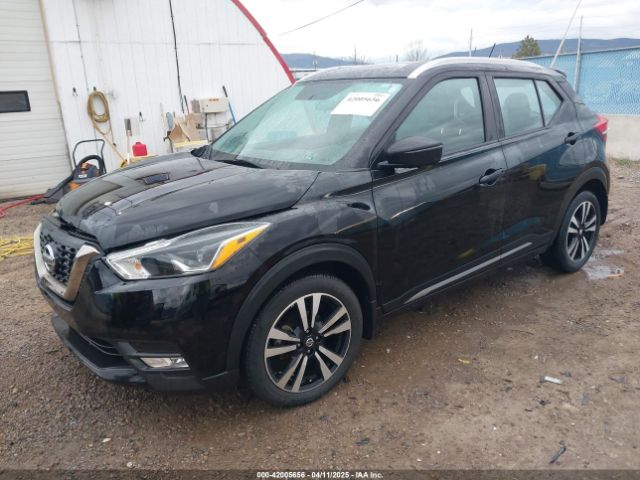 3N1CP5CUXKL558435 Nissan KICKS SR