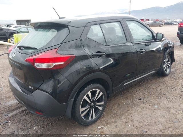 3N1CP5CUXKL558435 Nissan KICKS SR