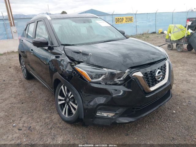 3N1CP5CUXKL558435 Nissan KICKS SR