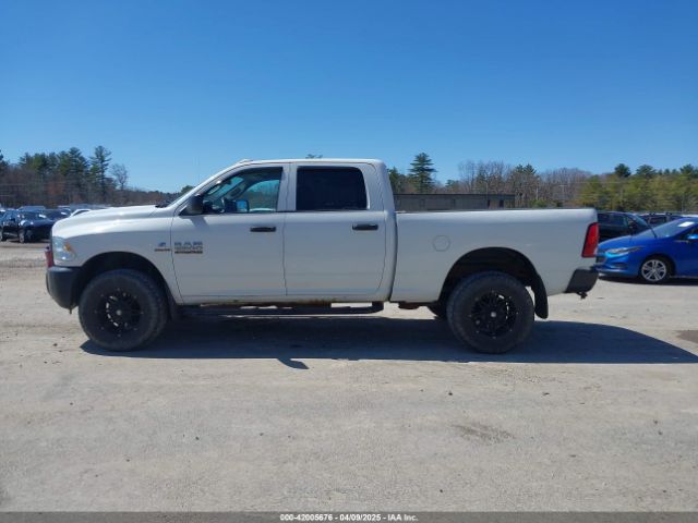 3C6UR5CL4EG200478 RAM 2500 Tradesman
