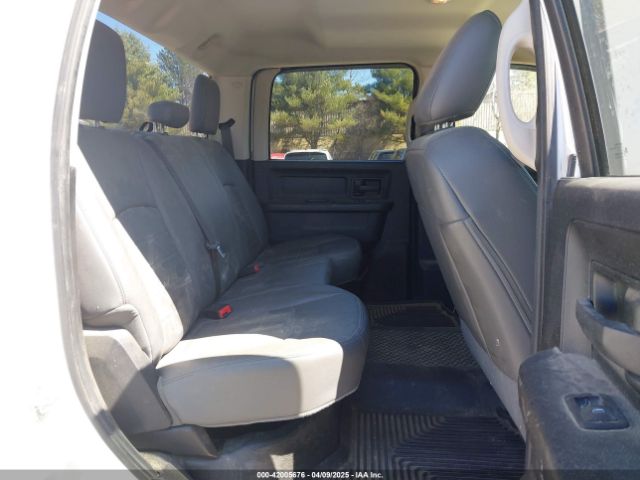 3C6UR5CL4EG200478 RAM 2500 Tradesman