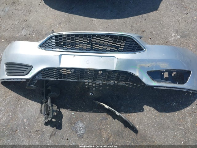 Ford FOCUS SE 2018 1FADP3F22JL212377 Image 12