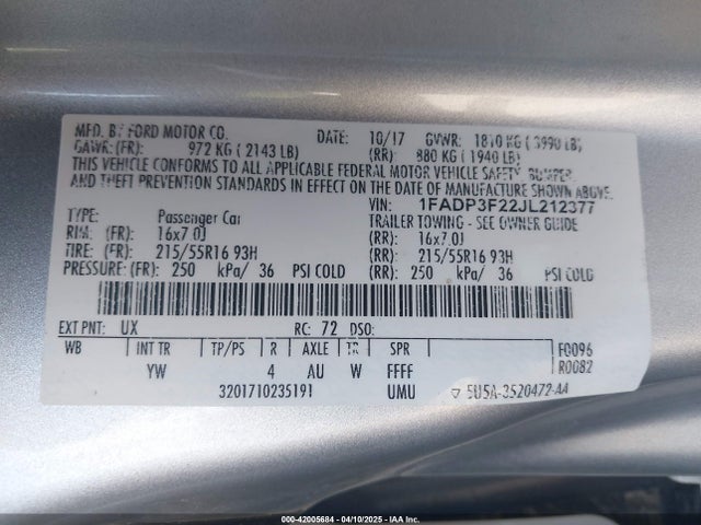 Ford FOCUS SE 2018 1FADP3F22JL212377 Image 9