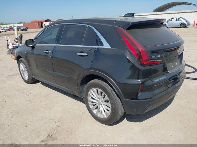 2024 CADILLAC XT4 1GYAZAR41RF247456 Photo 2