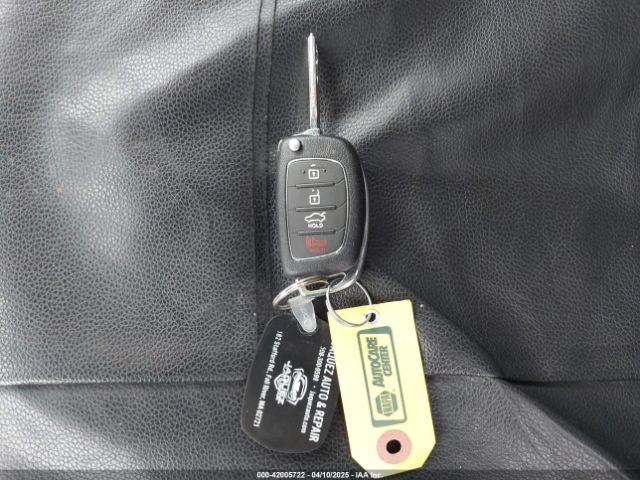 5NPE24AF3FH019955 Hyundai SONATA SE