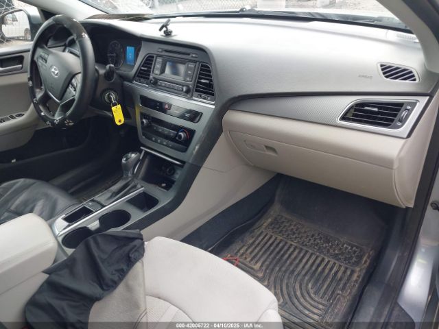 5NPE24AF3FH019955 Hyundai SONATA SE