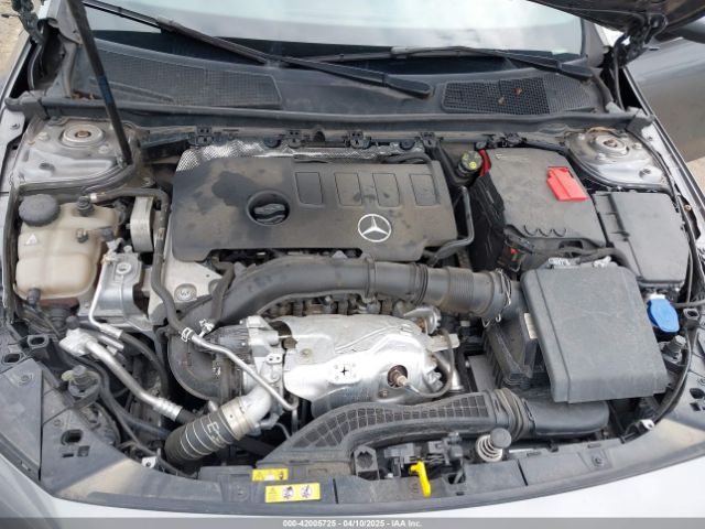 W1K3G4EB6LJ227398 Mercedes-Benz A 220