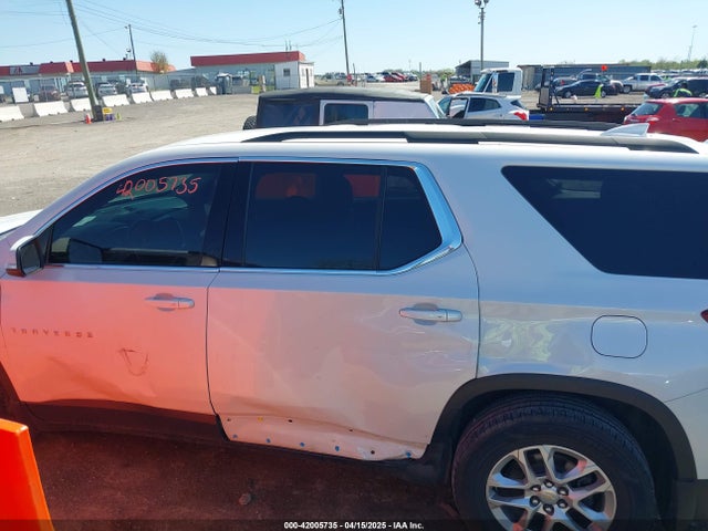 1GNERGKW3MJ155350 Chevrolet Traverse Fwd Lt Cloth