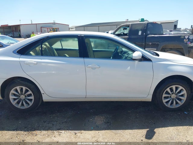 4T1BF1FK1HU294062 Toyota CAMRY LE