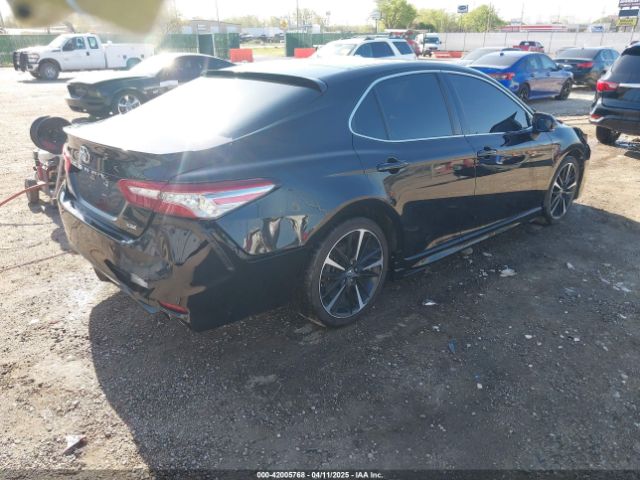4T1B61HK6JU126016 Toyota CAMRY XSE