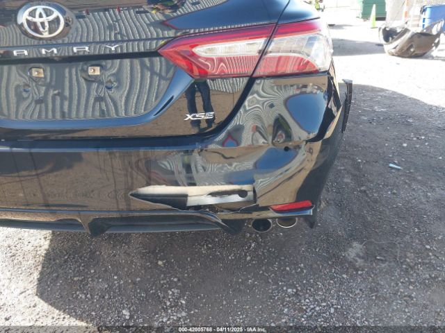 4T1B61HK6JU126016 Toyota CAMRY XSE