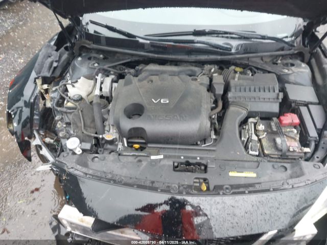1N4AA6AP8JC361269 Nissan Maxima 3.5 S