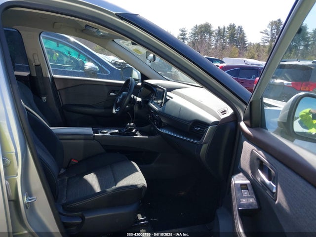 Nissan 2022 2022 5N1BT3BB0NC712090 Image 5