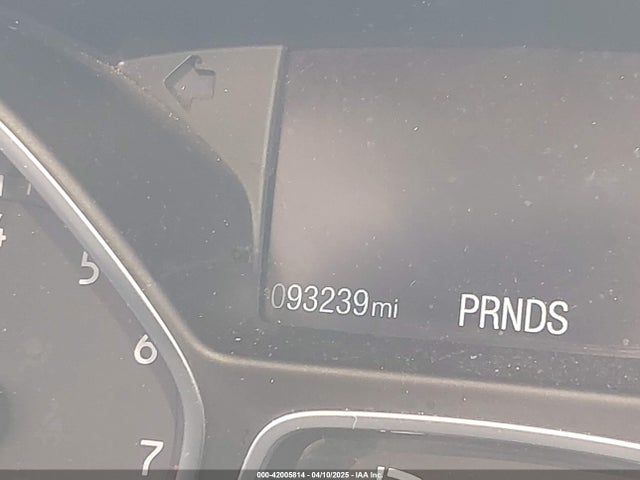 1FADP3J2XJL294107 Ford Focus Titanium