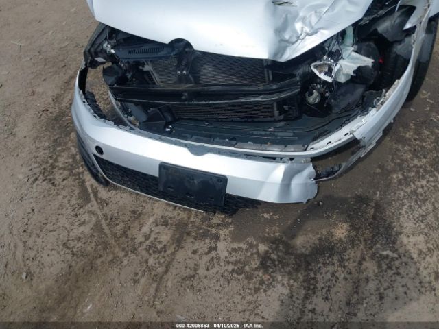 3VW5T7AU0FM048544 Volkswagen Golf Gti 2.0t S 4-door