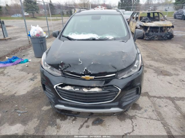 3GNCJLSB7KL327065 Chevrolet Trax Lt