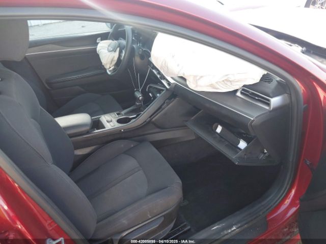 5XXG14J29NG138905 KIA K5 LXS