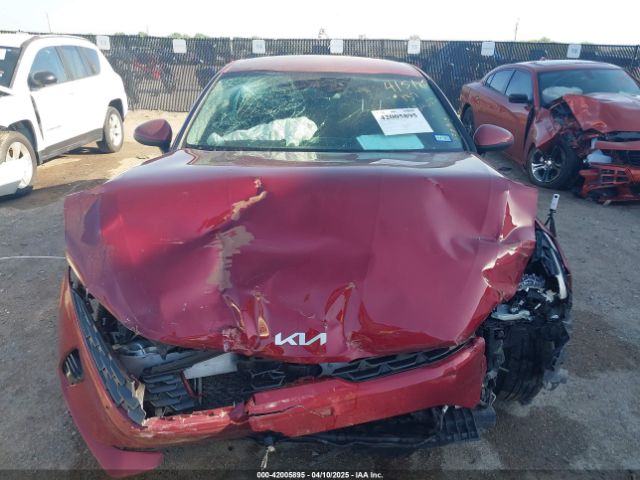 5XXG14J29NG138905 KIA K5 LXS
