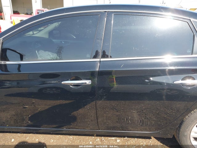 3N1AB7AP8EY202619 Nissan SENTRA S