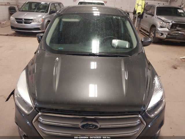 1FMCU9G90HUC96633 Ford ESCAPE SE