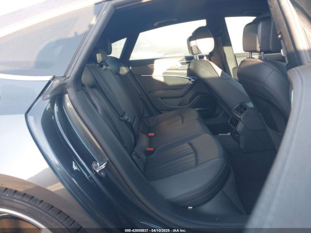 2019 AUDI A7 WAUV2AF25KN108812 Photo 7