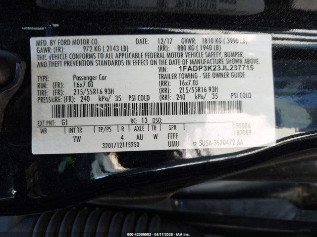 1FADP3K23JL237715 Ford FOCUS SE