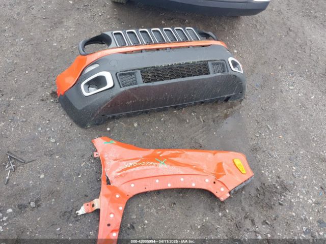 ZACCJABB8HPG49324 Jeep Renegade Latitude Fwd