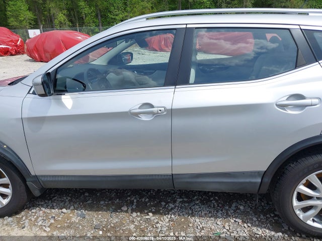 JN1BJ1CV2LW257586 Nissan Rogue Sport Sv Fwd Xtronic Cvt