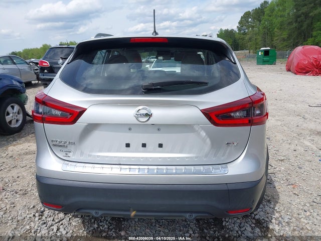 JN1BJ1CV2LW257586 Nissan Rogue Sport Sv Fwd Xtronic Cvt